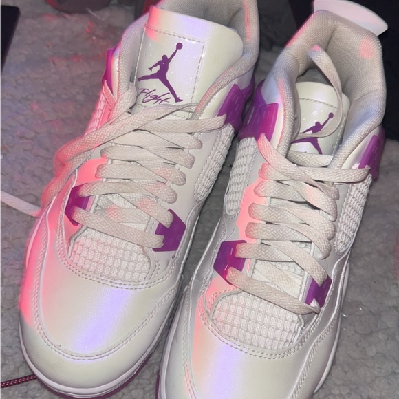 White and violet Jordan 4’s